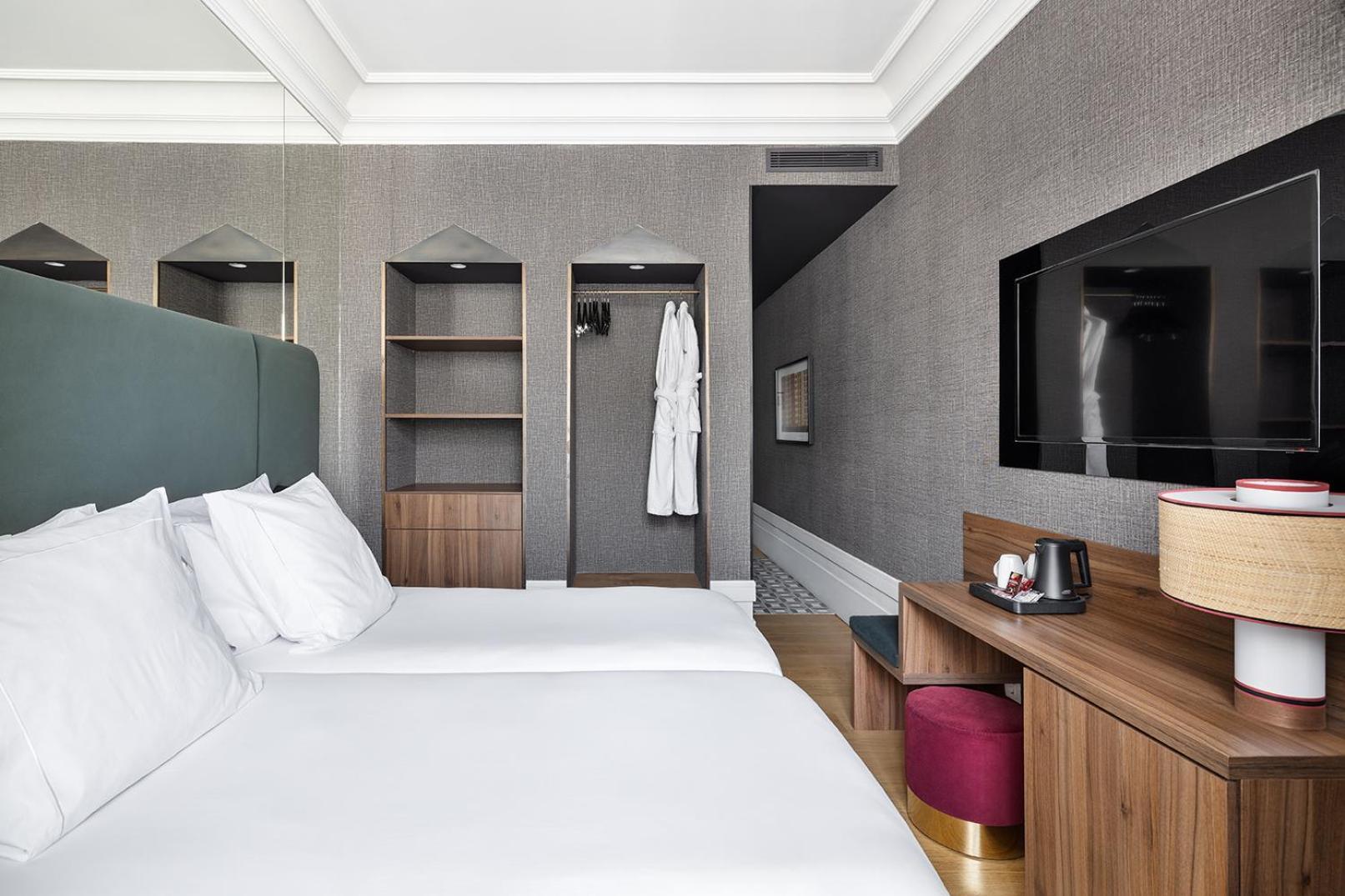 One Shot Recoletos Hotel